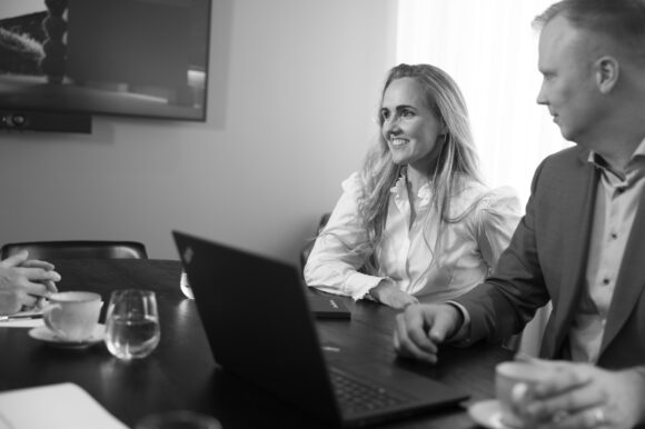 Lea Kristín Guðmundsdóttir og Guðmundur Arnar Þórðarson á fundi Lea Kristín Guðmundsdóttir og Guðmundur Arnar Þórðarson á fundi
